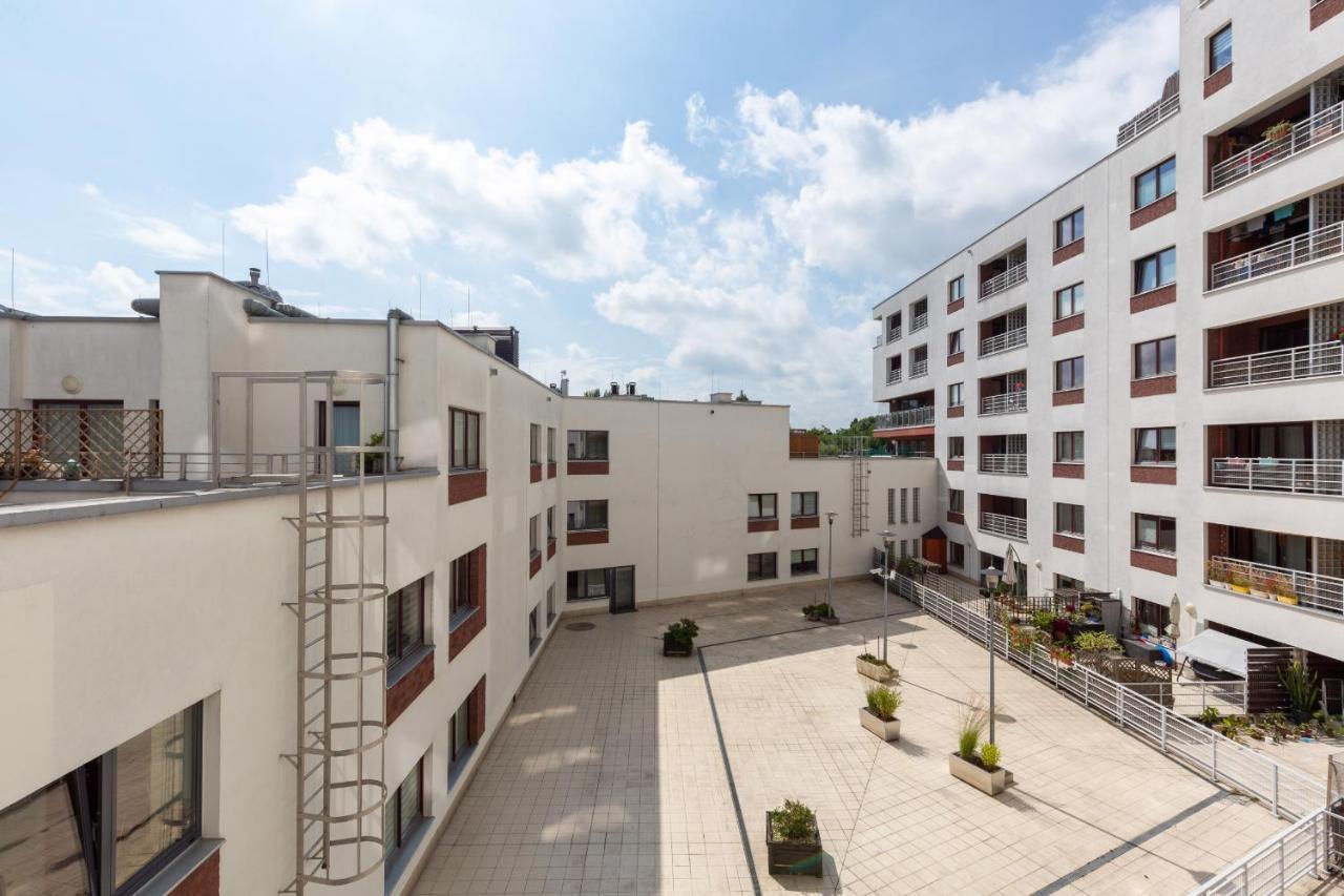 Spacious Suite With A Hammock And Terrace By Renters Prestige Warschau Exterior foto
